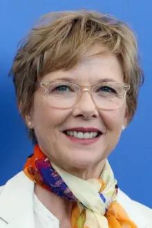 Annette Bening como: Marge Selbee