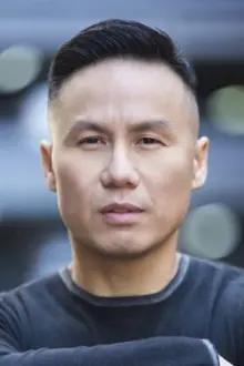 BD Wong como: Oliver Young