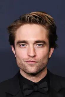 Robert Pattinson como: T.E. Lawrence