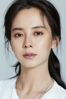 Song Ji-hyo como: Mi-young