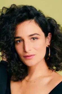 Jenny Slate como: Woman in Chariot #1