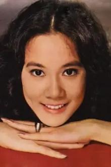 Nora Miao como: Yang Ke's mother