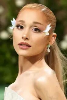 Ariana Grande como: Glinda