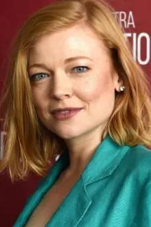 Sarah Snook como: The Unmarried Mother