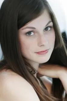 Meghan Heffern como: Chelsea Lachance