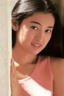 Miki Takakura como: Mitsuko(桧山光子) / Eikichi's wife
