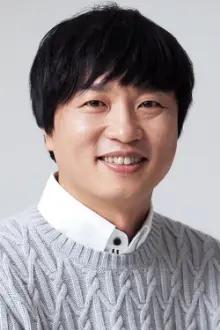 Jeon Bae-soo como: Mr. Han