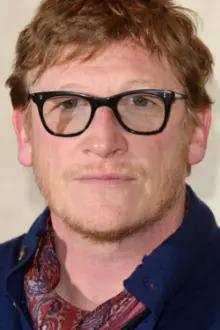 Geoff Bell como: Mike's Father