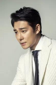 Lee Tae-gon como: Gu Wang Mo