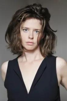 Maaike Neuville como: Freya Van Landschoot
