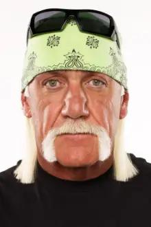 Hulk Hogan como: R J "Hurricane" Spencer