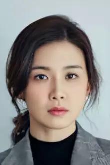 Lee Bo-young como: Na Moon-young