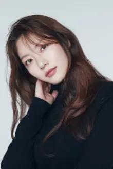 Gong Seung-yeon como: Mimi