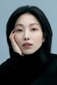 Kim Shin-rock como: Ahn Tae-hee