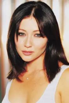 Shannen Doherty como: Chief Pam Connelly