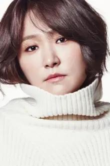 Kim Hyun-sook como: Kim Kyung-Mi