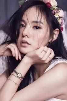 Min Hyo-rin como: Ji Young