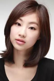 Jeon Soo-jin como: Lee Ham-Sook