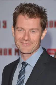 James Badge Dale como: Will Travers