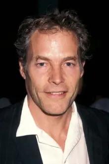 Michael Massee como: Doctor Bruce Banner (voice)