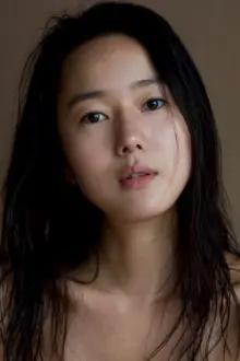 Yoon Jin-seo como: Na Mi-roo
