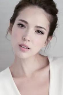 Tiffany Hsu como: 曉晨