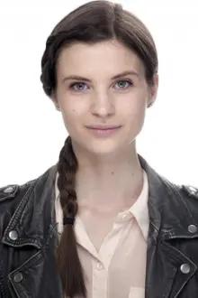 Hanna Ardéhn como: Martina
