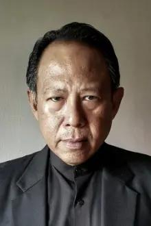 Vithaya Pansringarm como: Thai Boss