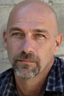 Kevin Gage como: Mike Gage