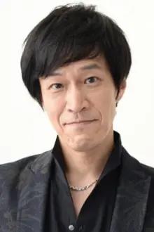 Rikiya Koyama como: Kogoro Mouri (voice)