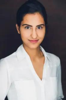 Amrit Kaur como: Melanie