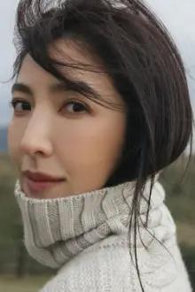 Cheryl Yang como: Zhang Jinghan