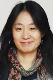 Kim Soo-jin como: Cha Joo-hee