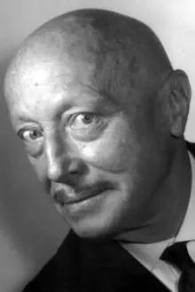 Hubert von Meyerinck como: Director Meyer