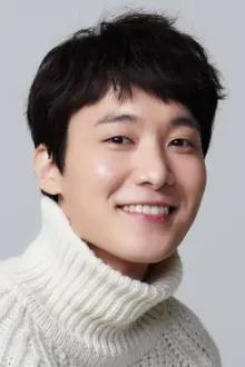 Chang Ryul como: Hwang Yeo-hwan