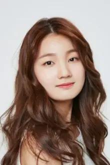 Lee Eun-saem como: Kim Hye-in