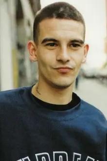 Justin Pierce como: Luther Wright