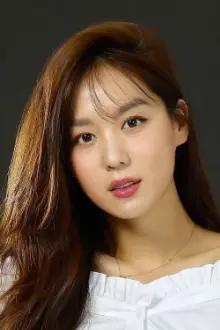 Kim Hee-jung como: Kyeong-ah