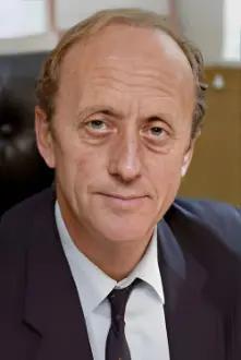 Kenneth Colley como: Inspector Gerry Reckless