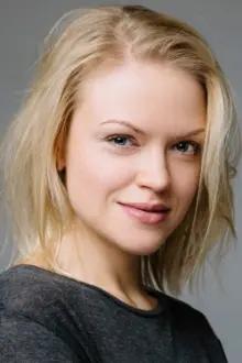Anna Kotova como: Sveta
