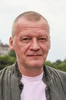 Aleksey Serebryakov como: Ильинский