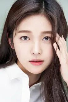 Hong Seung-hee como: Yoon Na-mu