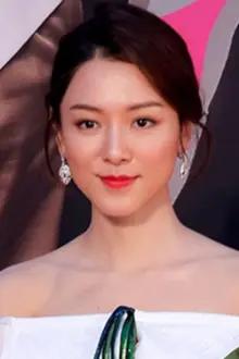 Venus Wong como: Chan Tsz-yan