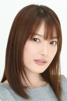 Erina Nakayama como: Takako Minefuji