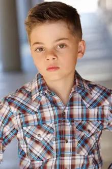 Brecken Merrill como: Steven Thomas (Kid)