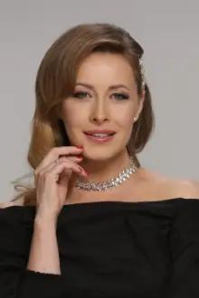 Olena Kravets como: Roza Markovna
