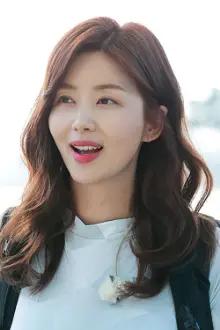 Park Sol-mi como: Jang Gwi Nam
