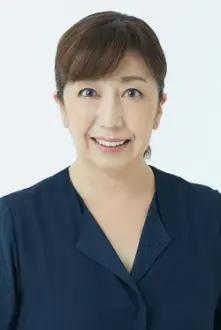 Mina Tominaga como: Noa Izumi (voice)