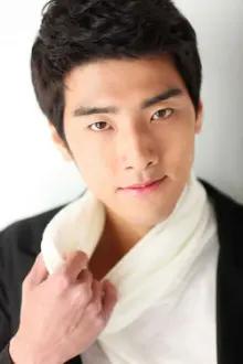 Wi Ji-Woong como: Kang-in