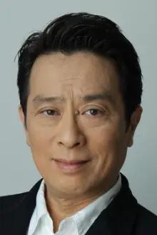 Akio Kaneda como: Koji Kariya